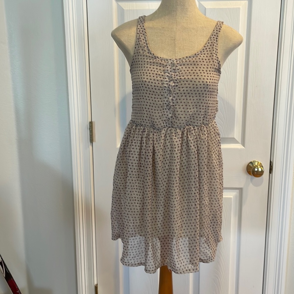 Sleeveless purple dress